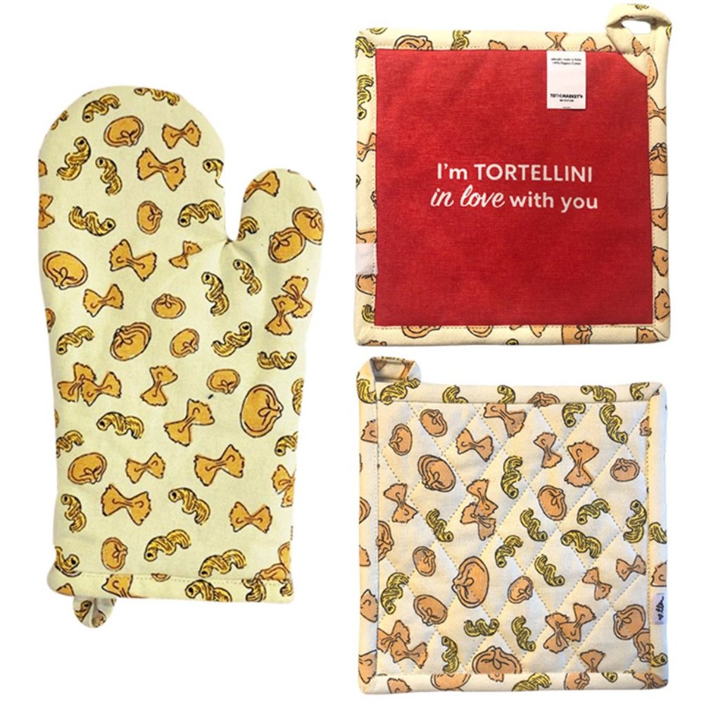 Oven Mitt & Pot Holder Set Tortellini